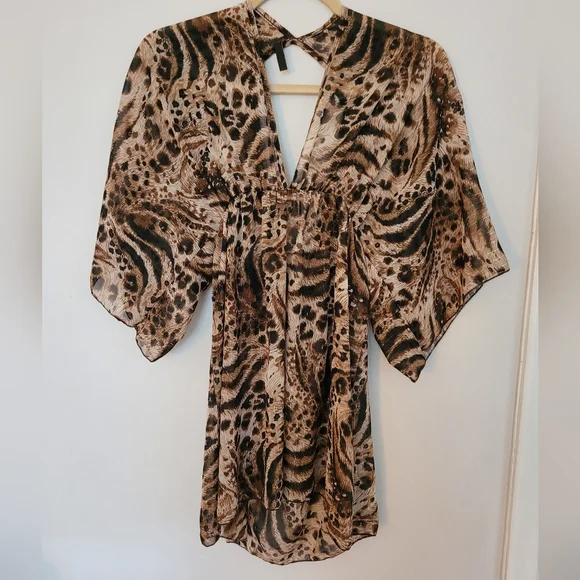 Sheer top - Picture 1 of 3